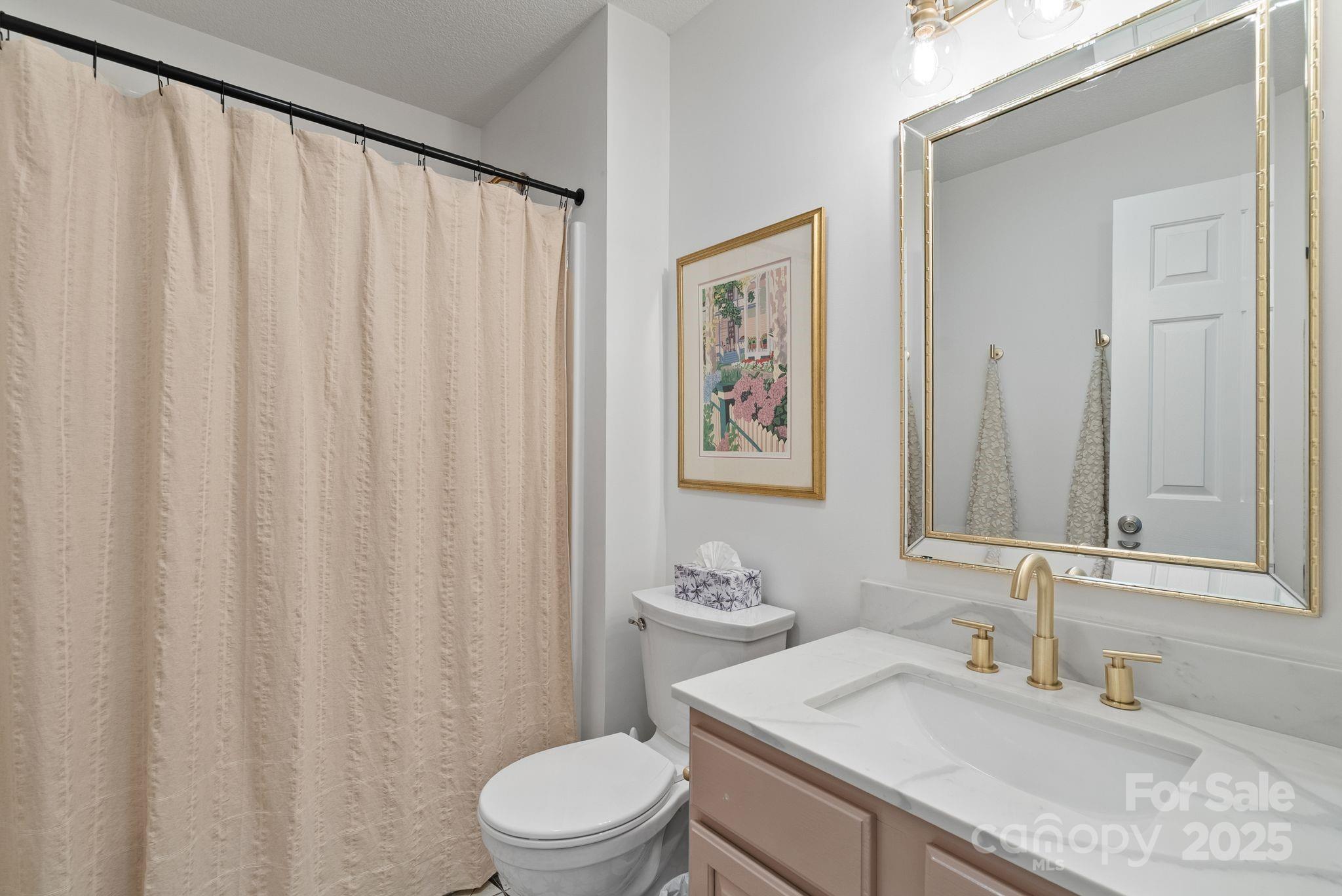 6 Sayles Town Road Fairview NC 28730