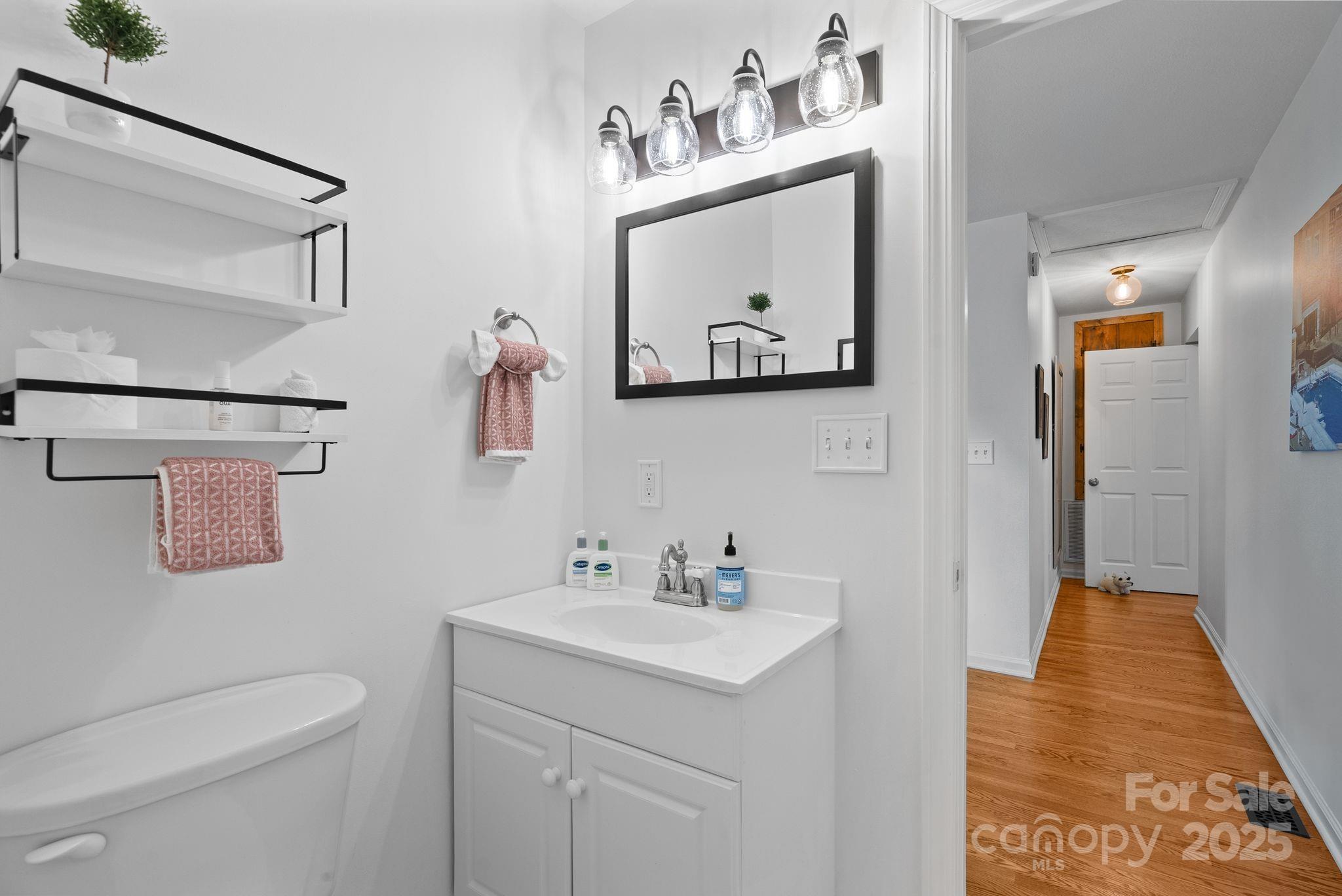 6 Sayles Town Road Fairview NC 28730