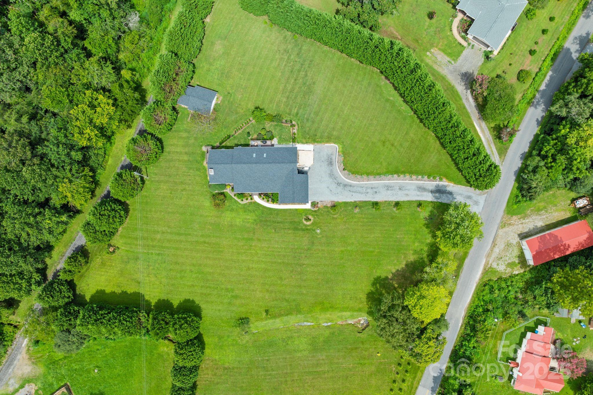 6 Sayles Town Road Fairview NC 28730