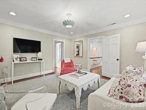 2228 Wellesley Avenue Charlotte NC 28207