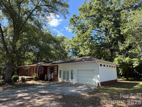 382 Alexis High Shoals Road Dallas NC 28034