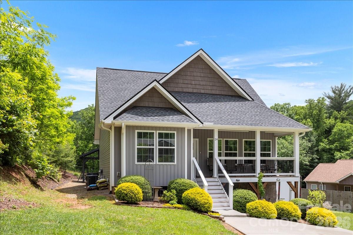 24 Mink Farm Road Leicester NC 28748