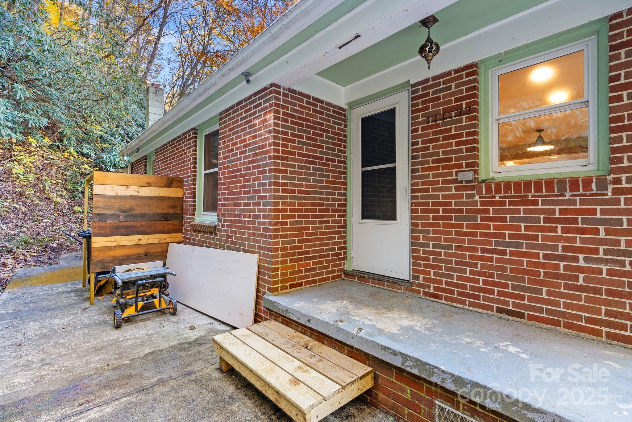 456 Rector Corner Road Marshall NC 28753