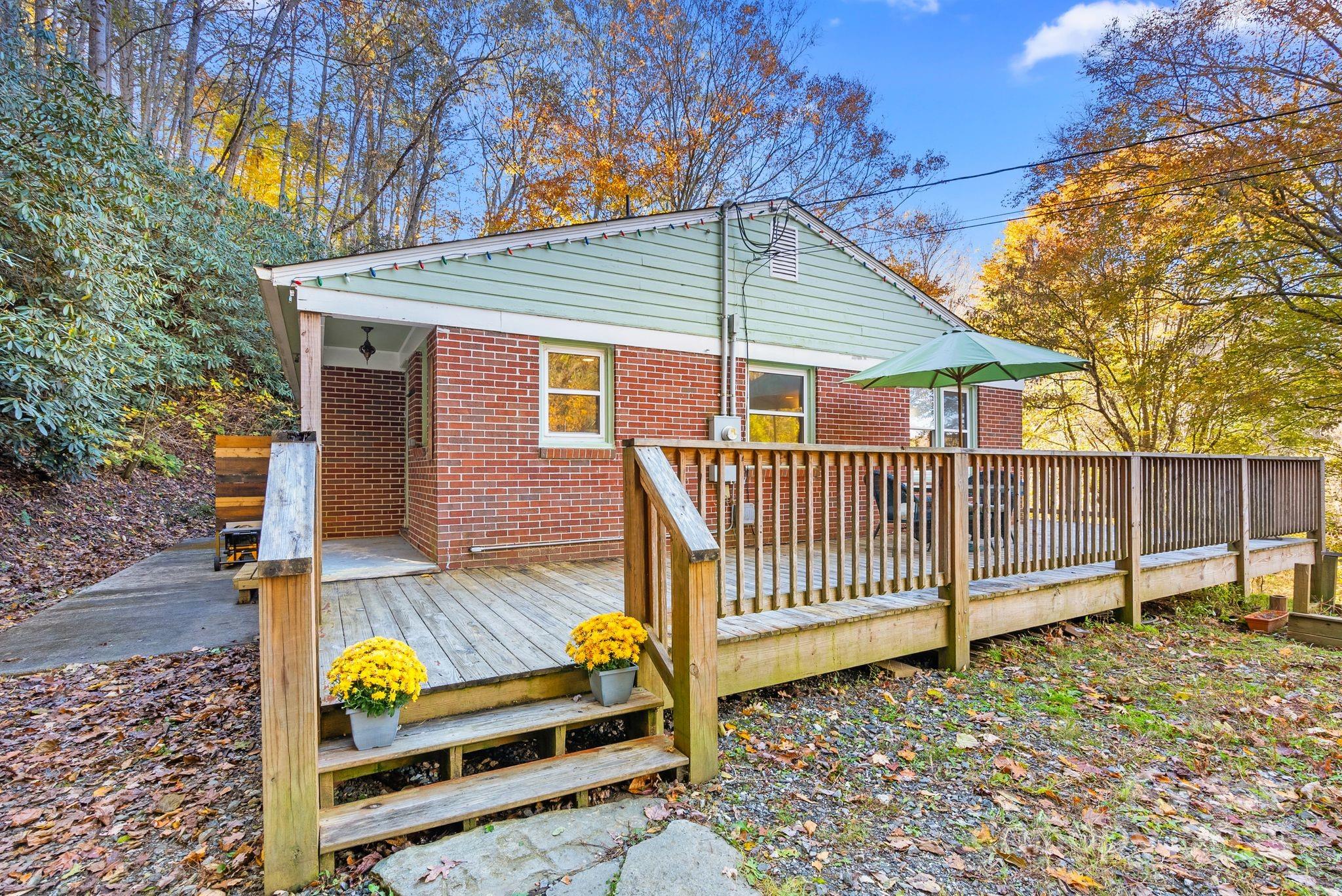 456 Rector Corner Road Marshall NC 28753