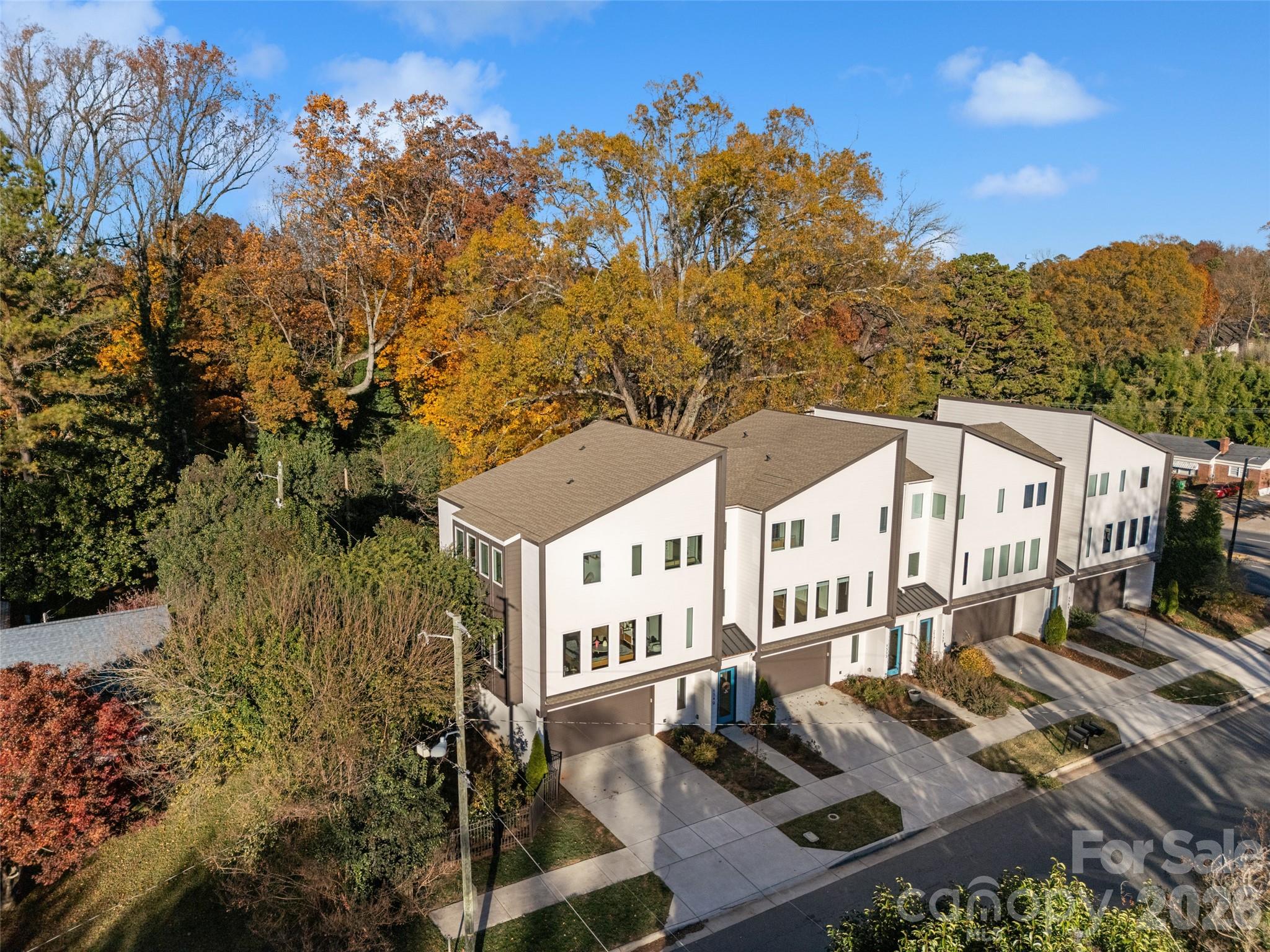 1549 Pinecrest Avenue Charlotte NC 28205