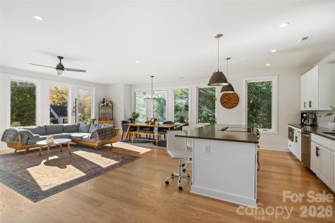 1549 Pinecrest Avenue Charlotte NC 28205
