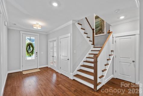 6132 Sandy Point Lane Belmont NC 28012