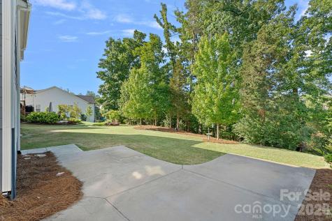 6132 Sandy Point Lane Belmont NC 28012