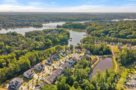 6132 Sandy Point Lane Belmont NC 28012