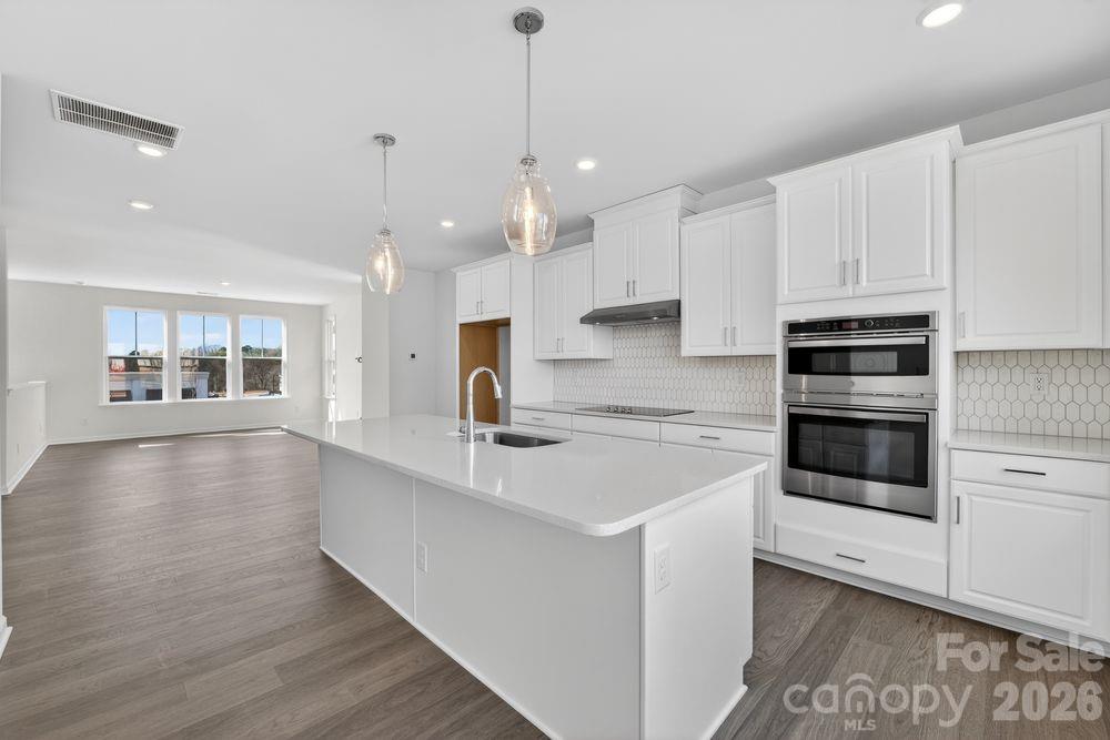 9452 Senator Royall Drive Charlotte NC 28262