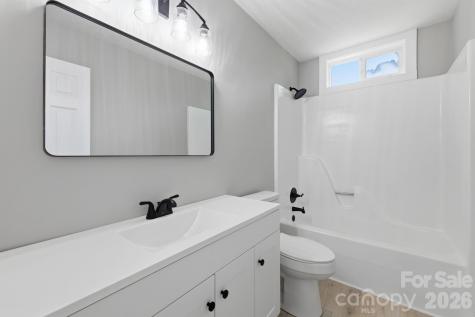 24 Sagefield Drive Candler NC 28715