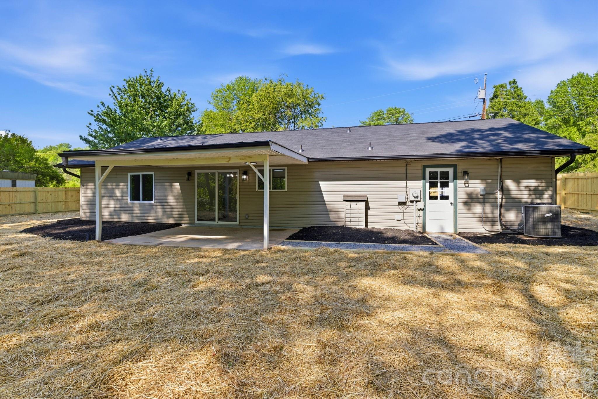 24 Sagefield Drive Candler NC 28715