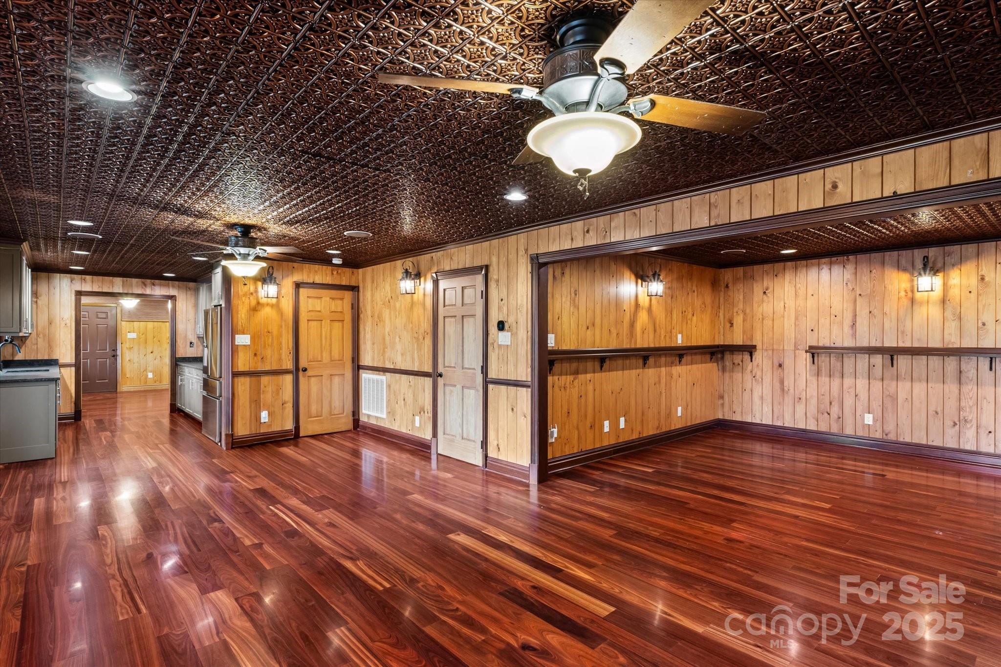 258 Crystal Circle Mooresville NC 28117