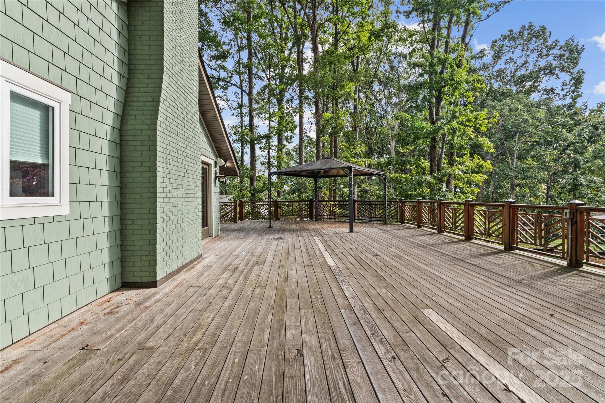 258 Crystal Circle Mooresville NC 28117