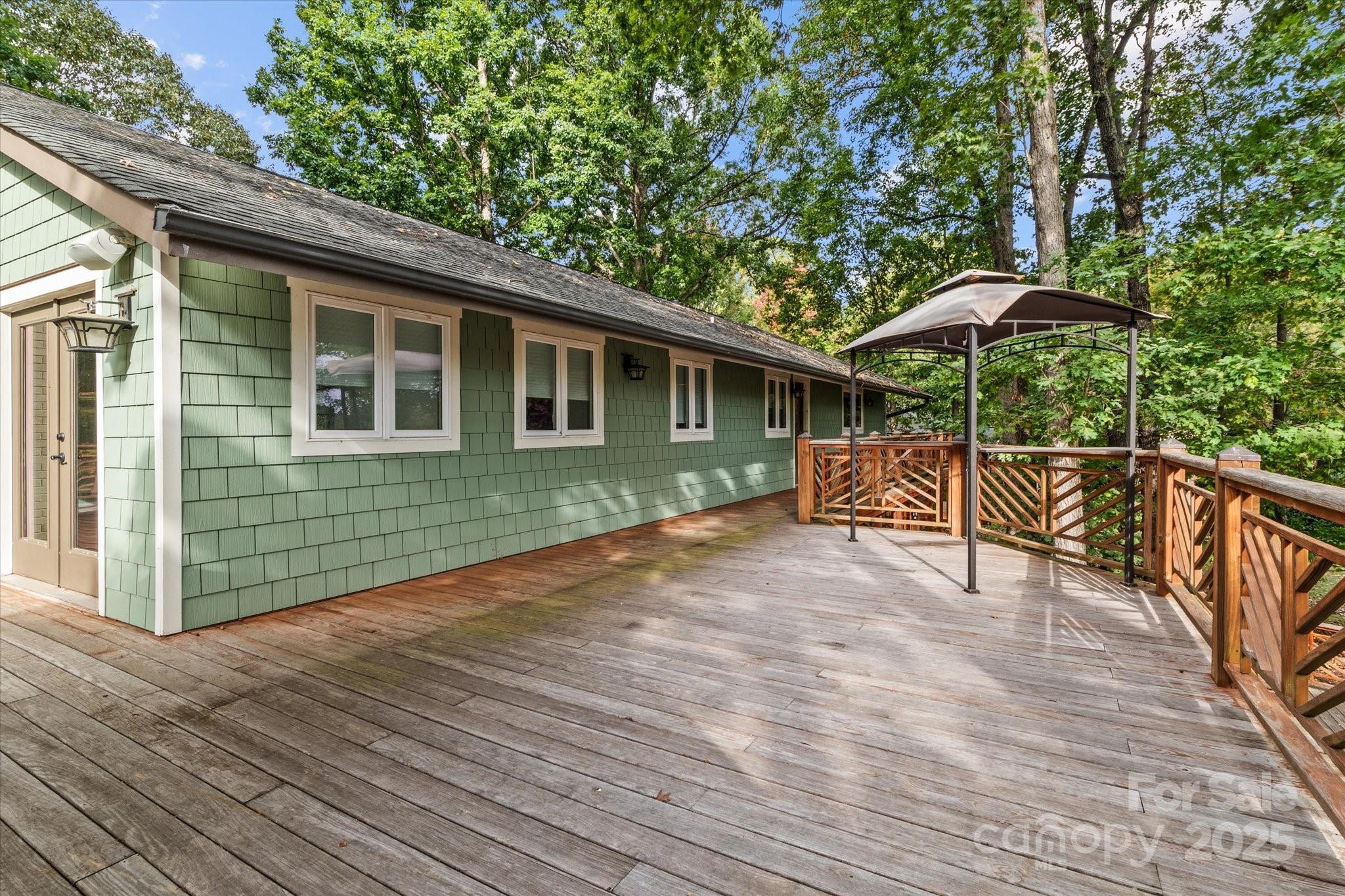 258 Crystal Circle Mooresville NC 28117