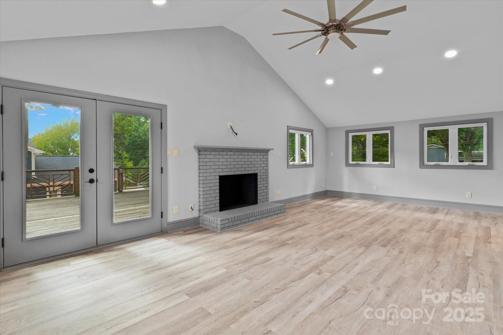 258 Crystal Circle Mooresville NC 28117