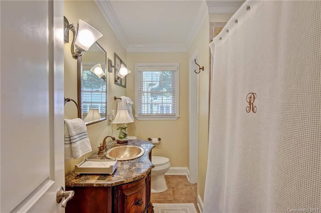 412 Allendale Place Charlotte NC 28211