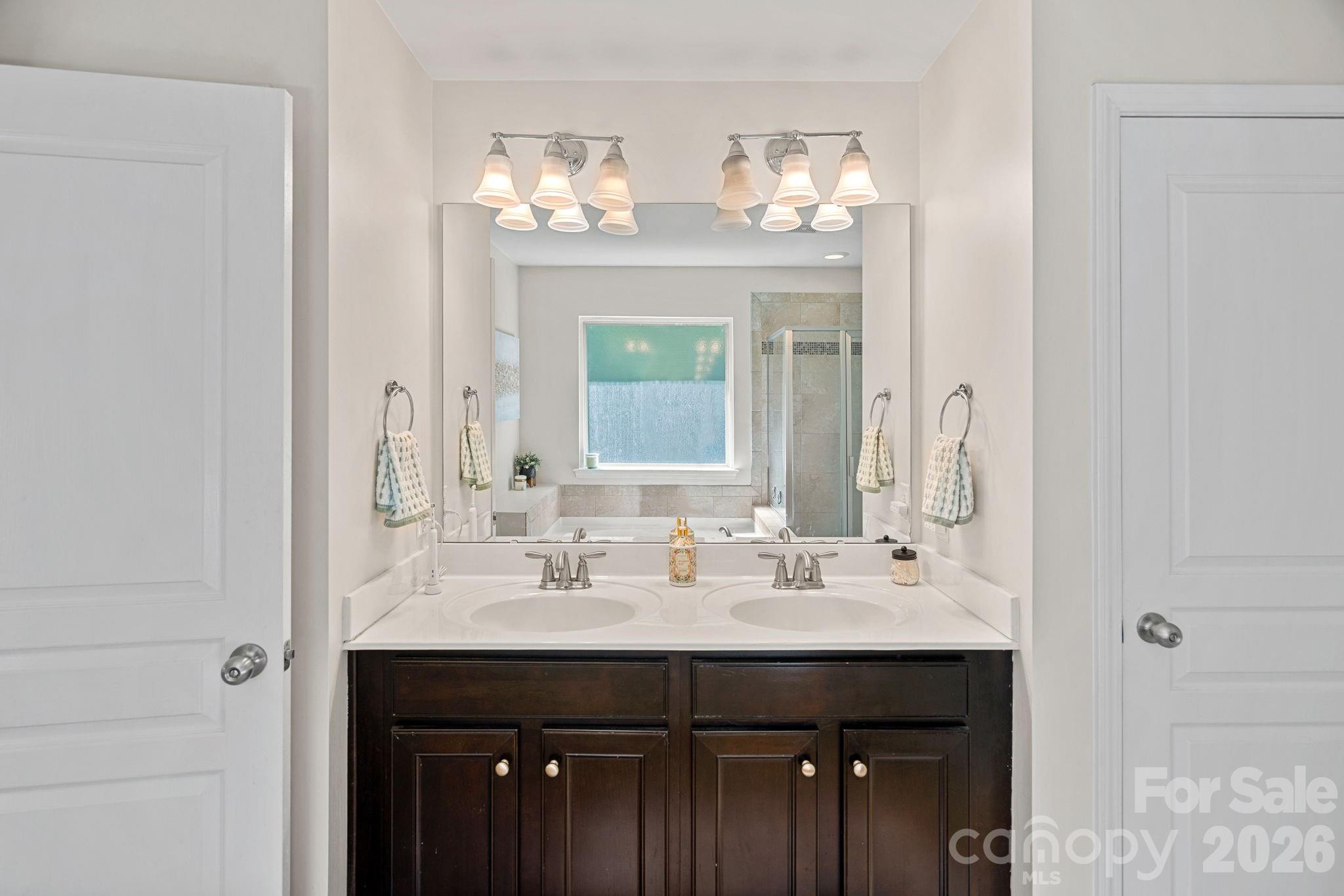 2219 Whitford Lane Charlotte NC 28210