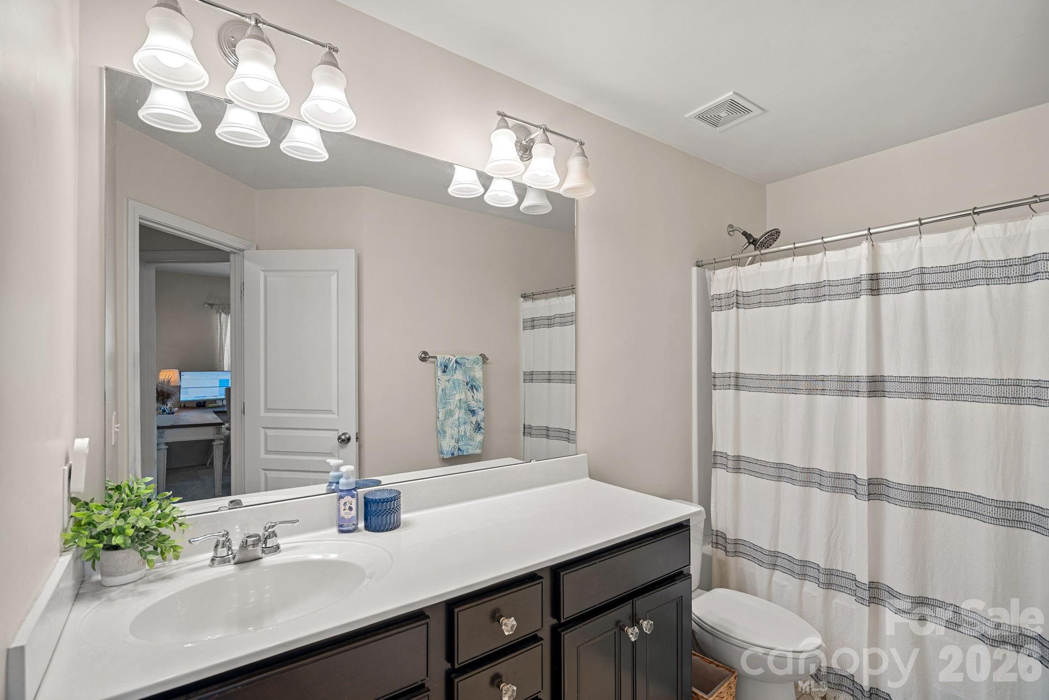 2219 Whitford Lane Charlotte NC 28210