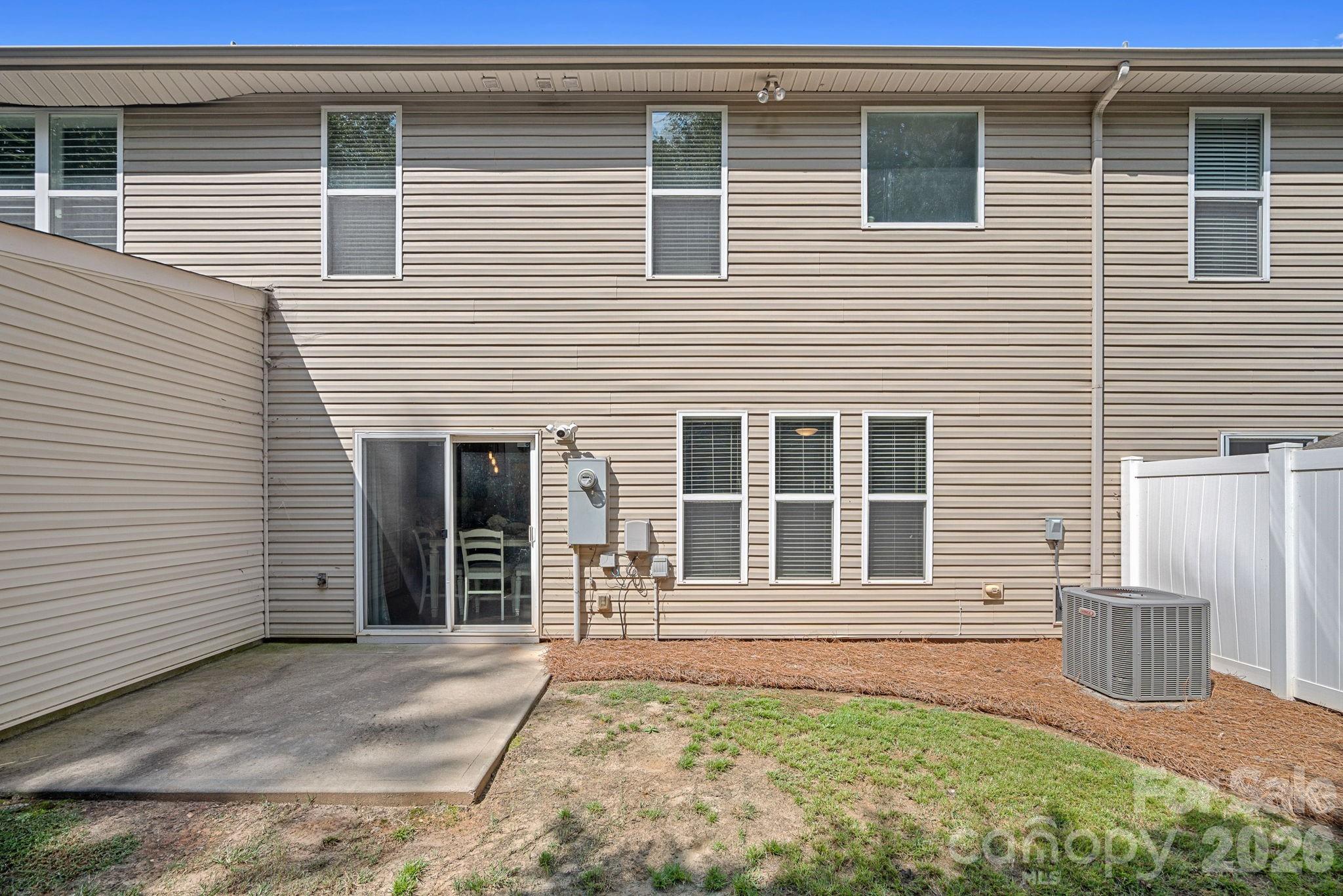 2219 Whitford Lane Charlotte NC 28210