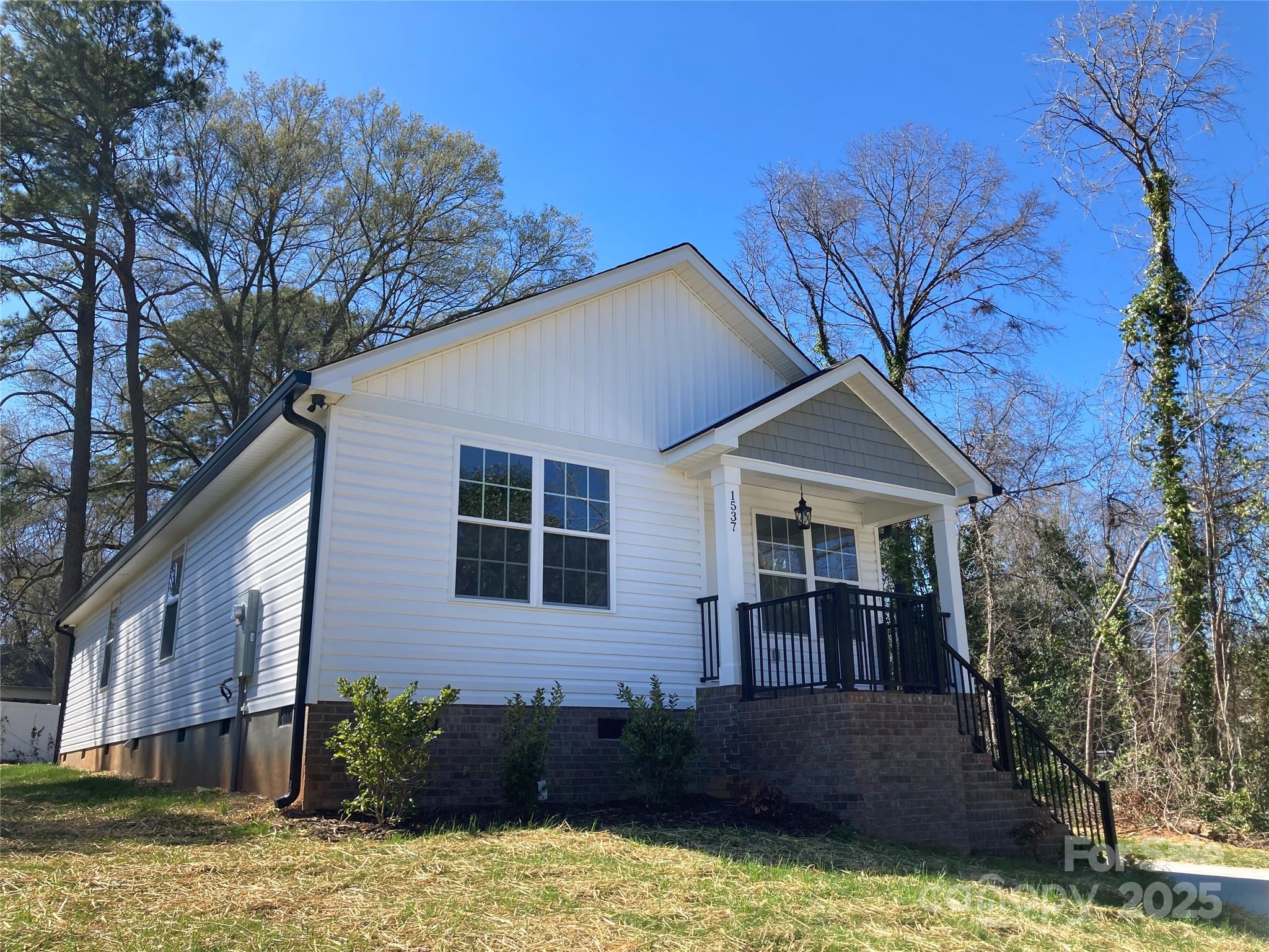1537 Poston Circle Gastonia NC 28054