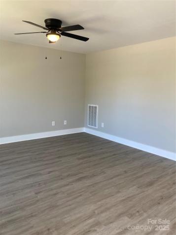 1537 Poston Circle Gastonia NC 28054