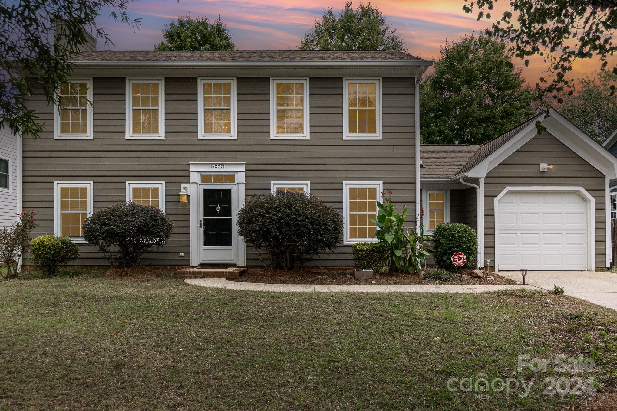 6827 Oldecastle Court Charlotte NC 28277