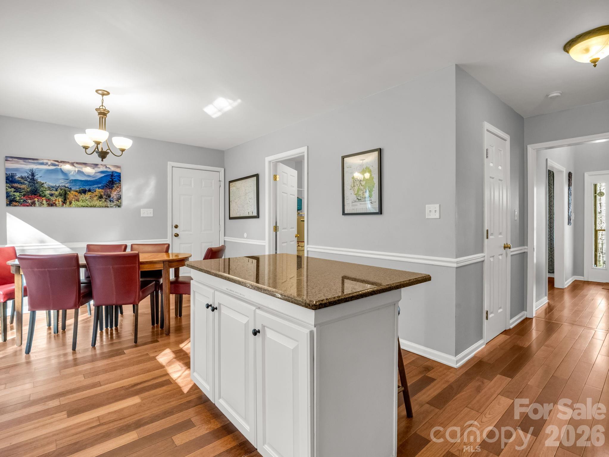 108 Nuthatch Trace Brevard NC 28712