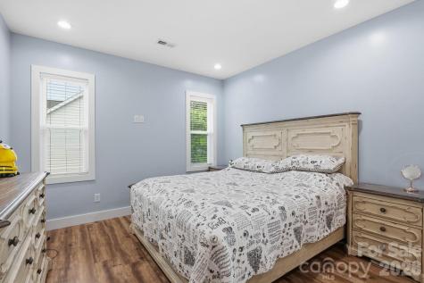 4950 Surfwood Drive Sherrills Ford NC 28673