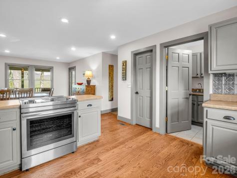 200 Granite Bridge Court Black Mountain NC 28711