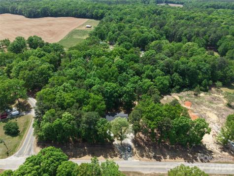 2219 Wade Funderburk Road Pageland SC 29728