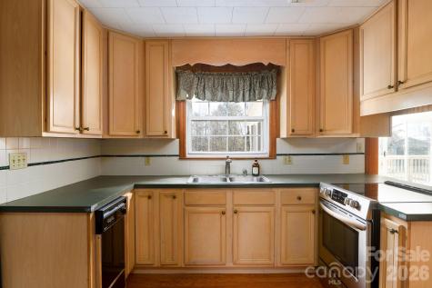 171 Lakey Road Mocksville NC 27028