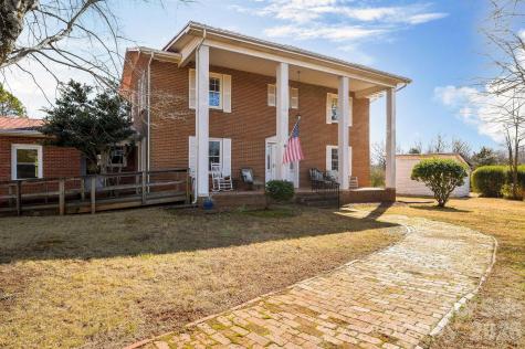 171 Lakey Road Mocksville NC 27028