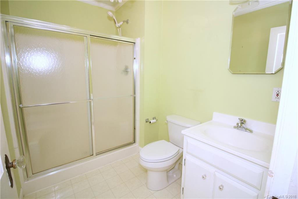 150 Hillcrest Avenue Se Concord NC 28025