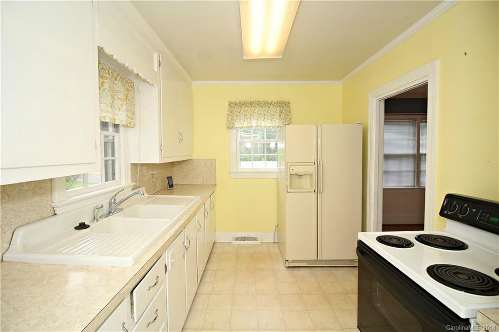 150 Hillcrest Avenue Se Concord NC 28025