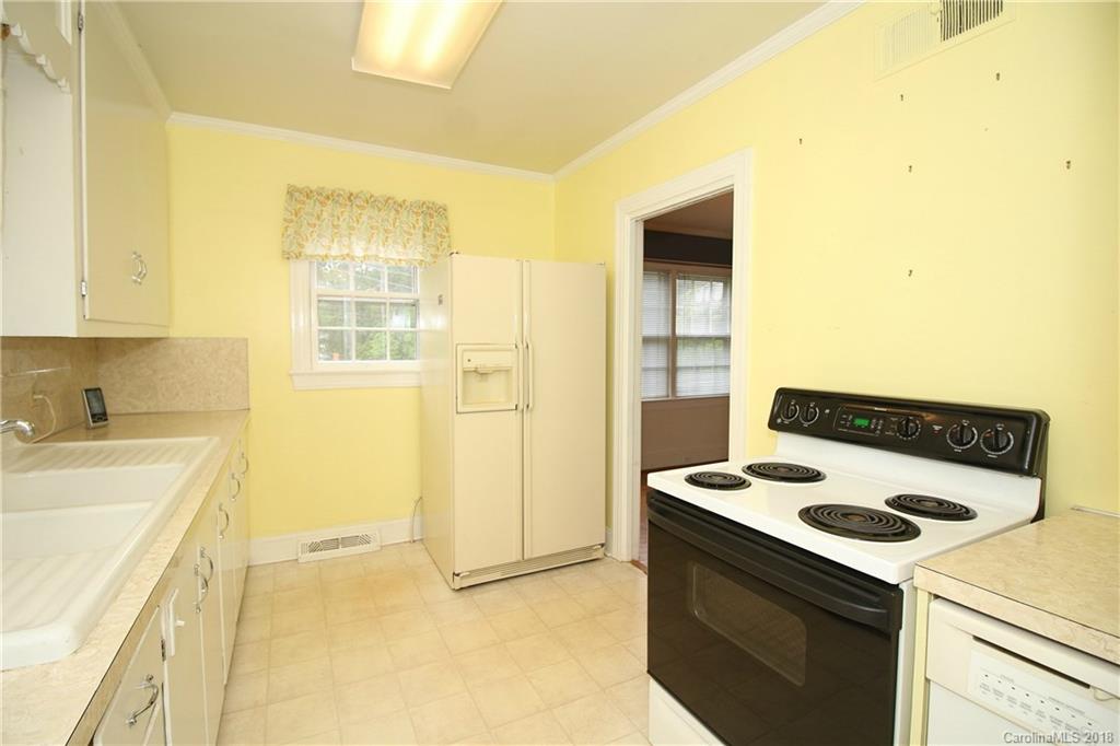 150 Hillcrest Avenue Se Concord NC 28025
