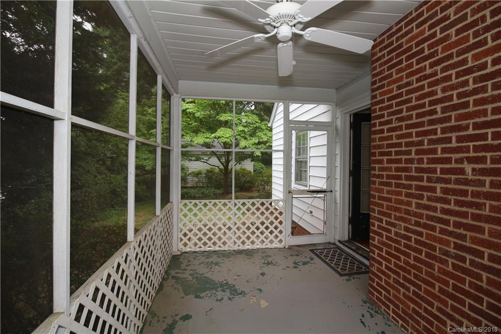 150 Hillcrest Avenue Se Concord NC 28025