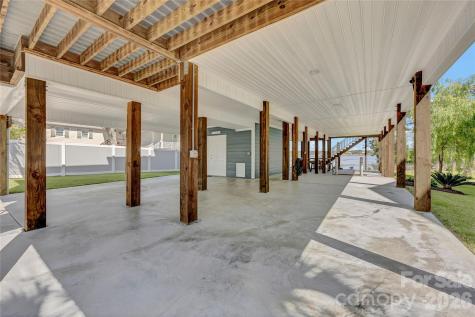 6308 E Yacht Drive Oak Island NC 28465