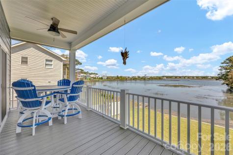 6308 E Yacht Drive Oak Island NC 28465