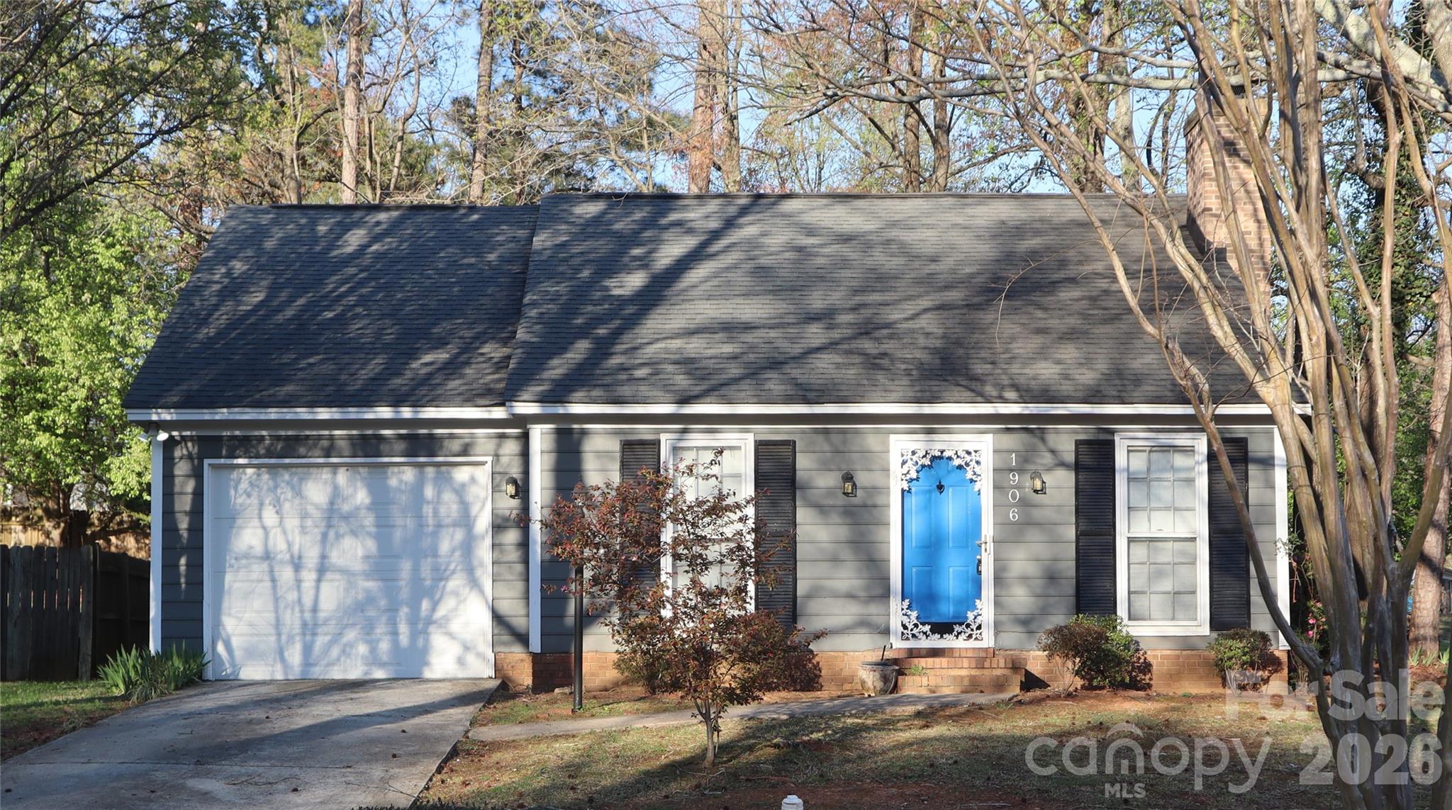 1906 Burgandy Drive Charlotte NC 28262