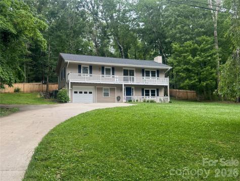 11 Greenwood Acres Drive Mills River NC 28759