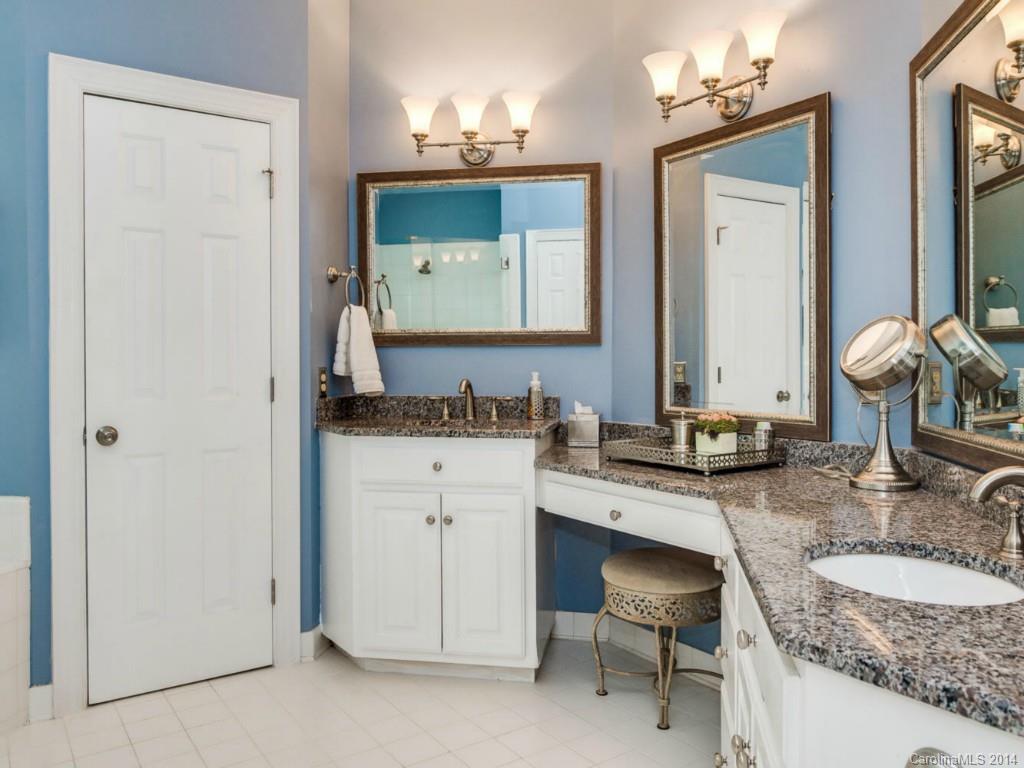 11700 Oakland Hills Place Charlotte NC 28277