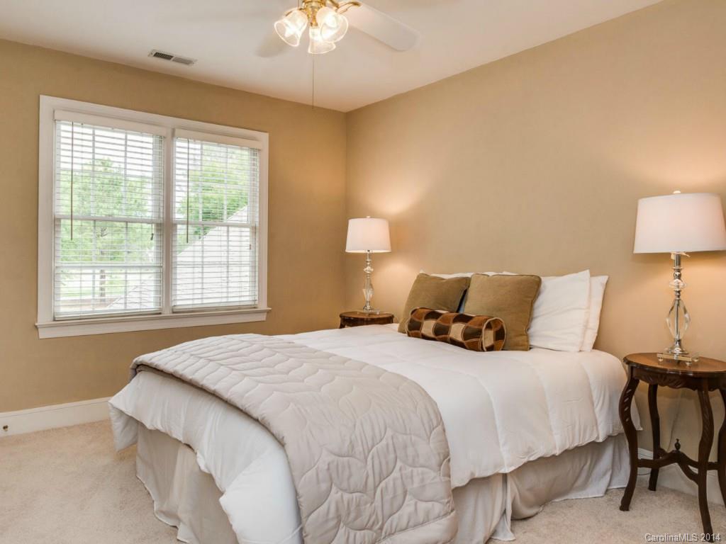 11700 Oakland Hills Place Charlotte NC 28277