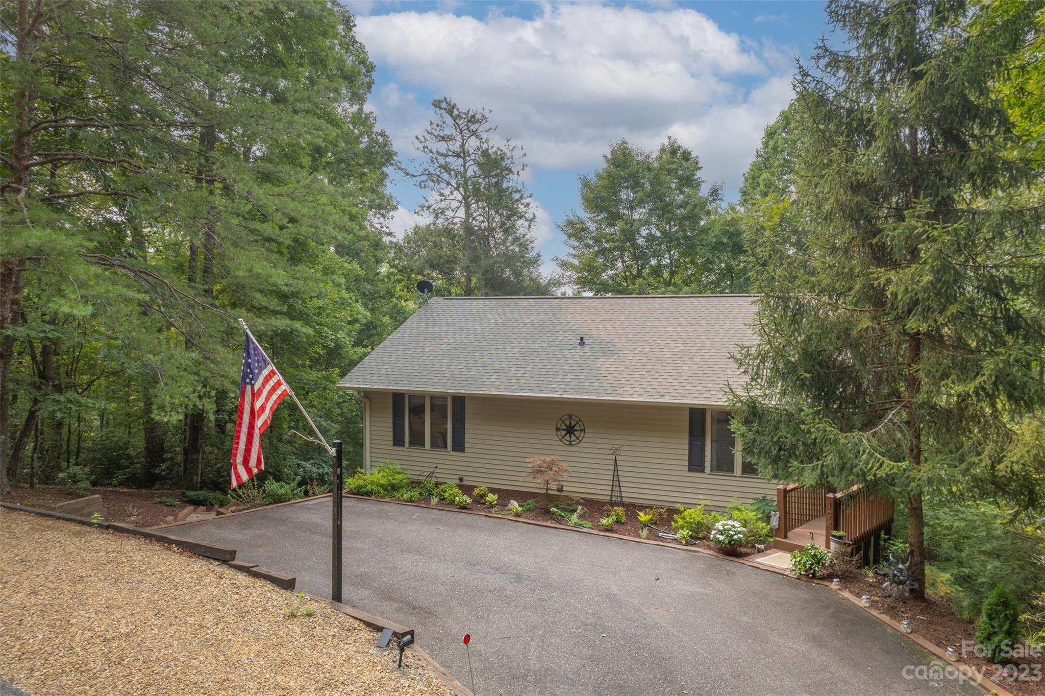 194 Bonnie Lee Lane Lake Lure NC 28746