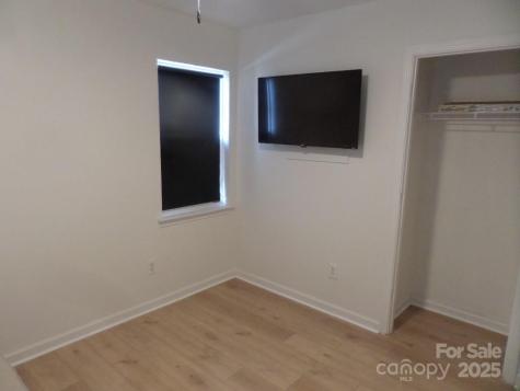 3216 Lasalle Street Charlotte NC 28216