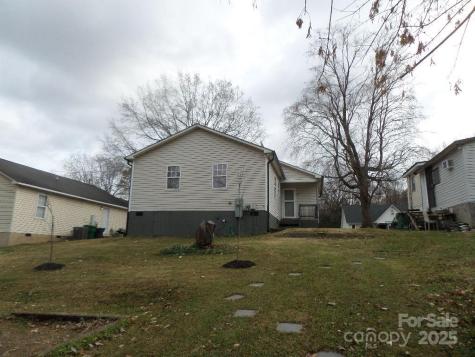 3216 Lasalle Street Charlotte NC 28216