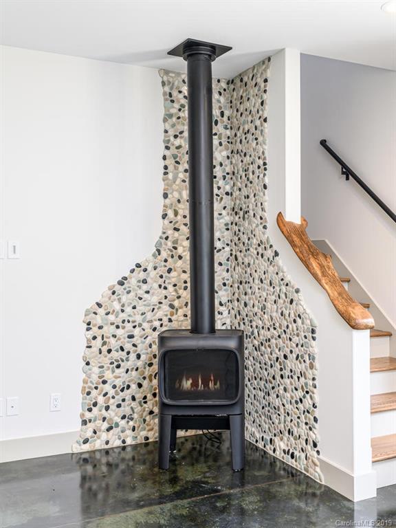 39 Pruitt Street Asheville NC 28806