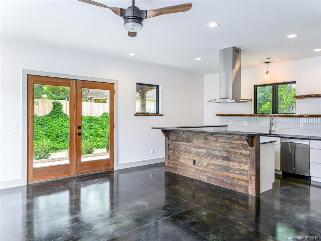 39 Pruitt Street Asheville NC 28806