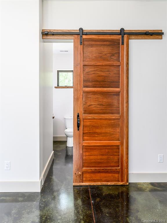39 Pruitt Street Asheville NC 28806