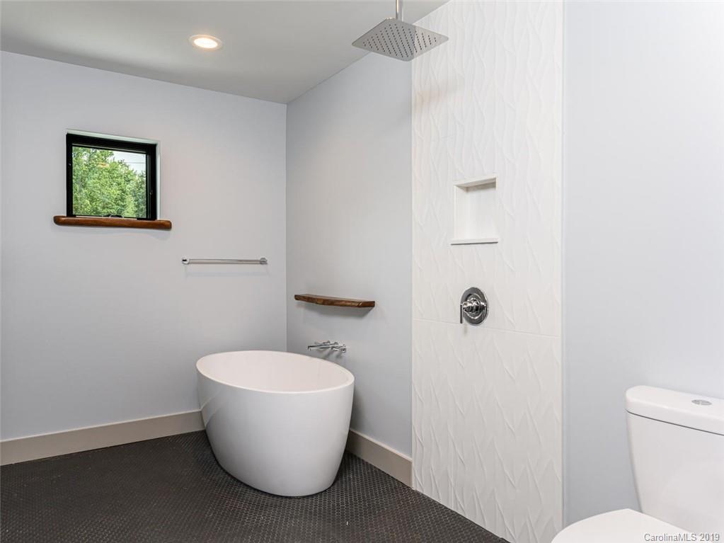39 Pruitt Street Asheville NC 28806